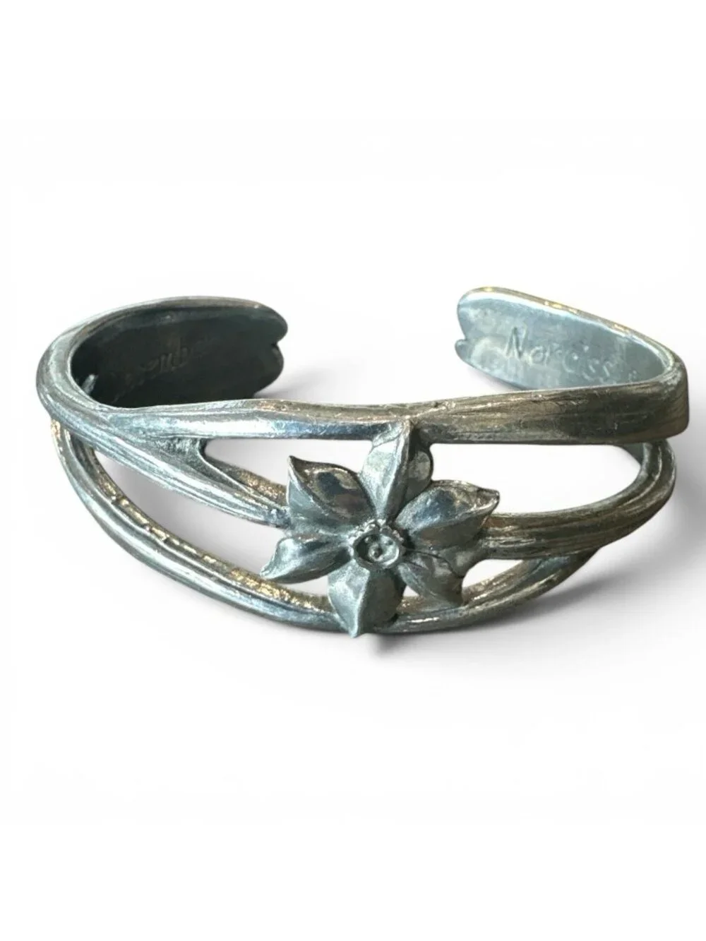 Salisbury Pewter Cuff December Narcissus Bracelet Wide 3D 7